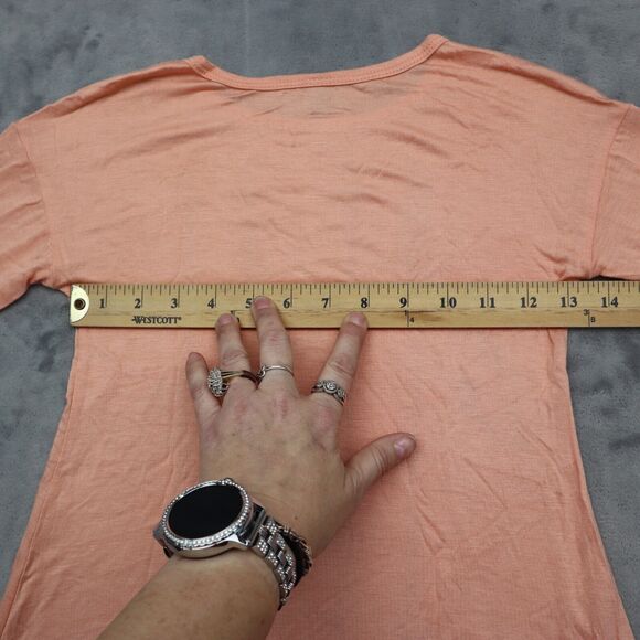 Full Tilt Shirt Womens XS Orange Round Neck Long Sleeve Arrow Design Top - Picture 5 of 16